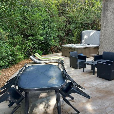 Duplex Le Philandra - Jacuzzi- 2 Chambres Monteils  Екстер'єр фото